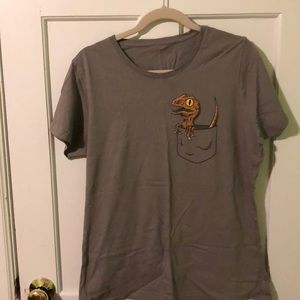Dino tee